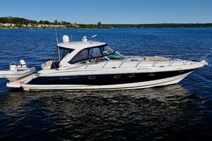 OUTSTANDING 45ft Doral Yacht For Sale