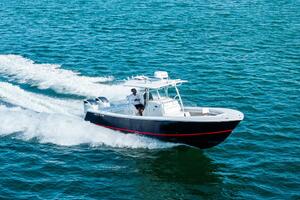 2012 Regulator 32