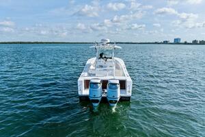 2012 Regulator 32