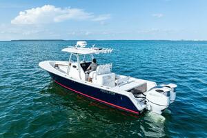 2012 Regulator 32