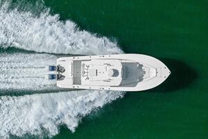 2012 Regulator 32