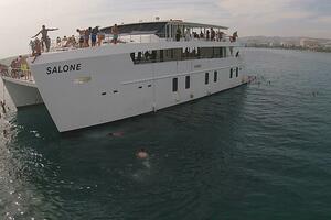 102ft Custom Yacht For Sale