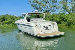 1998 Tiara Yachts 3500 Express thumbnail 22