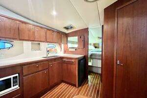 1998 Tiara Yachts 3500 Express thumbnail 16