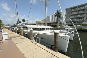 2012-lagoon-400-sail-9878984-20250721095500721-1.jpg