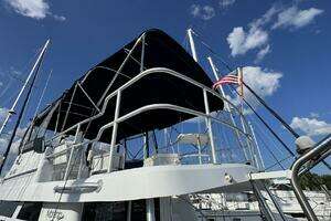 1999 Mainship 350 Trawler thumbnail 63