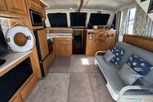 NoMo 39ft Mainship Yacht For Sale