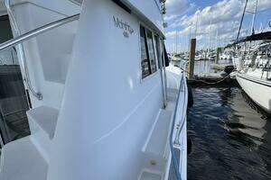 1999 Mainship 350 Trawler thumbnail 35