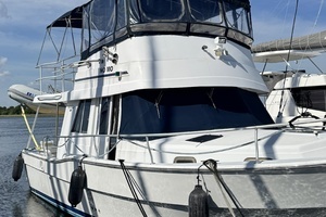 1999 Mainship 350 Trawler thumbnail 64