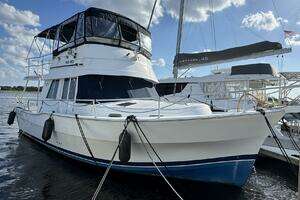 1999 Mainship 350 Trawler thumbnail 61