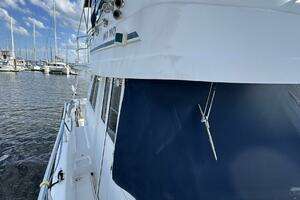 1999 Mainship 350 Trawler thumbnail 45