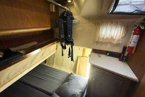 1999 Mainship 350 Trawler thumbnail 18