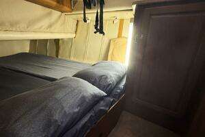 1999 Mainship 350 Trawler thumbnail 19