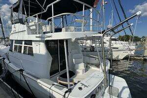 1999 Mainship 350 Trawler thumbnail 58