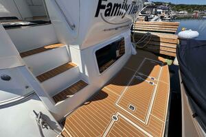 Family Ties 45ft Cruisers Yachts Yacht For Sale
