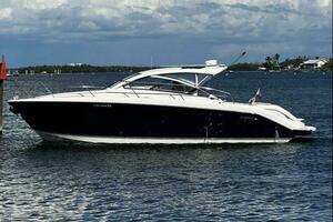 41ft Pursuit Yacht For Sale