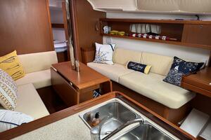 BEL CANTO 37ft Beneteau Yacht For Sale