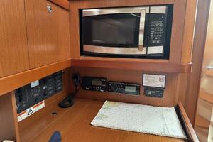 BEL CANTO 37ft Beneteau Yacht For Sale