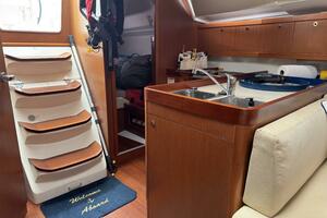BEL CANTO 37ft Beneteau Yacht For Sale