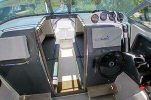 2002 Protector 28 Targa thumbnail 10