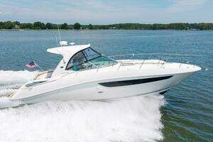 2013 Sea Ray 370 Sundancer thumbnail 51