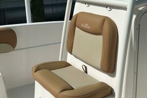 Photo 5894653 for 2023 NauticStar 231 Hybrid  