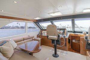 2008 Viking 52 Sport Coupe thumbnail 6