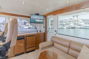 2008 Viking 52 Sport Coupe thumbnail 8