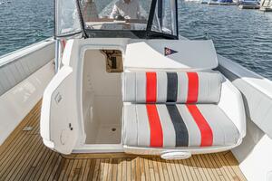 MAS PESOS 37ft Intrepid Yacht For Sale