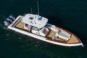 MAS PESOS 37ft Intrepid Yacht For Sale