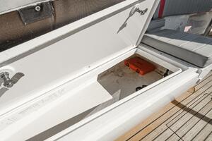 MAS PESOS 37ft Intrepid Yacht For Sale