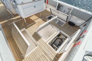 MAS PESOS 37ft Intrepid Yacht For Sale