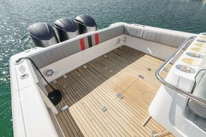 MAS PESOS 37ft Intrepid Yacht For Sale