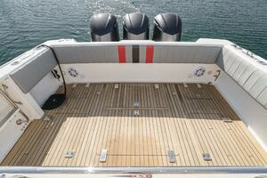 MAS PESOS 37ft Intrepid Yacht For Sale