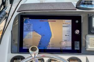 MAS PESOS 37ft Intrepid Yacht For Sale