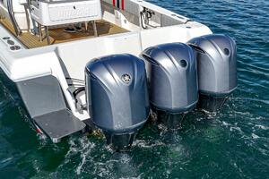 MAS PESOS 37ft Intrepid Yacht For Sale