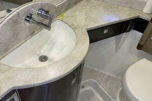 2014 Formula 45 Yacht thumbnail 32