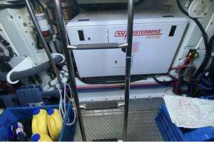 2014 Formula 45 Yacht thumbnail 56