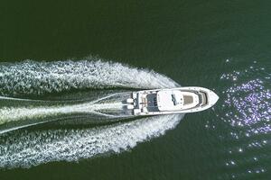 2017 Boston Whaler 330 Outrage underway