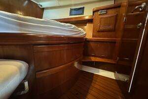 2005 Beneteau 473 thumbnail 39