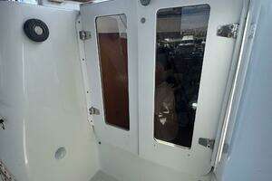 2005 Beneteau 473 thumbnail 26