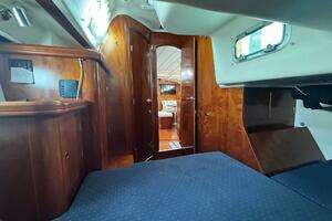 2005 Beneteau 473 thumbnail 49