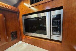 2005 Beneteau 473 thumbnail 35