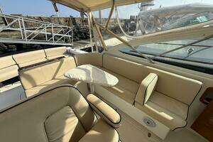 2009 Hunt Yachts Harrier 29 thumbnail 20