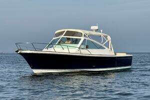 2009 Hunt Yachts Harrier 29 thumbnail 4