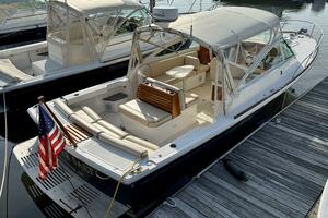 Summer Salt  29ft Hunt Yachts Yacht For Sale
