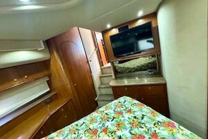 44ft Cruisers Yachts Yacht For Sale
