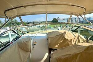 44ft Cruisers Yachts Yacht For Sale