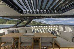 2021 Ferretti Yachts Ferretti 1000 thumbnail 36