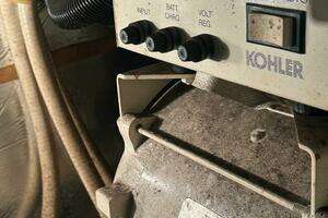 1991 Carver 3807 Aft Cabin thumbnail 43